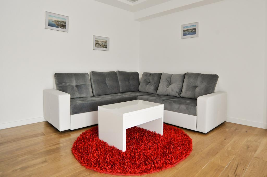 זאדאר Apartment Domalu Old Town מראה חיצוני תמונה