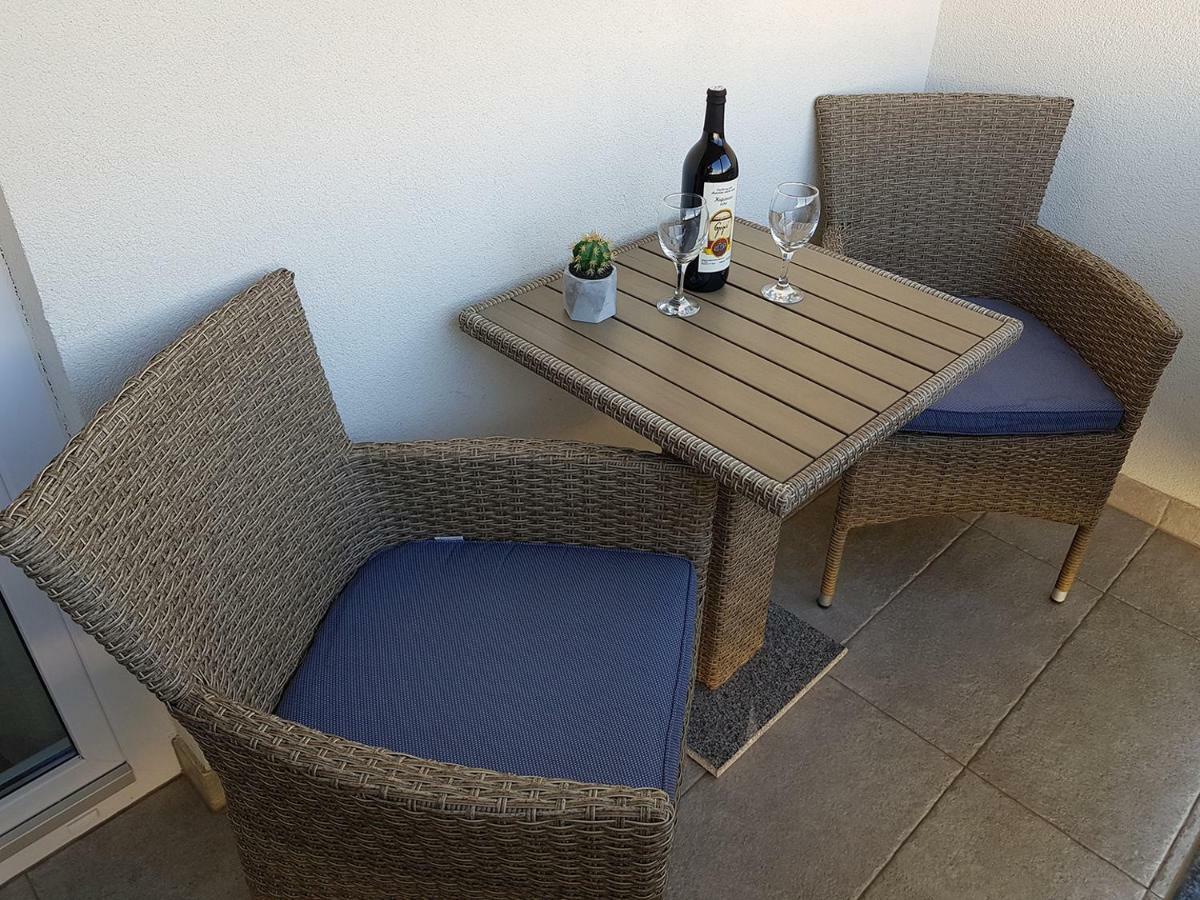 זאדאר Apartment Domalu Old Town מראה חיצוני תמונה